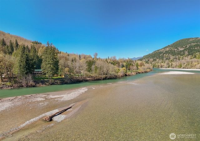 49487 Concrete Sauk Valley Rd, Concrete, WA 98237