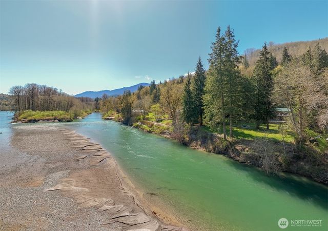 49487 Concrete Sauk Valley Rd, Concrete, WA 98237