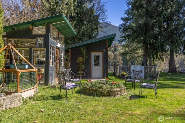 49487 Concrete Sauk Valley Rd, Concrete, WA 98237
