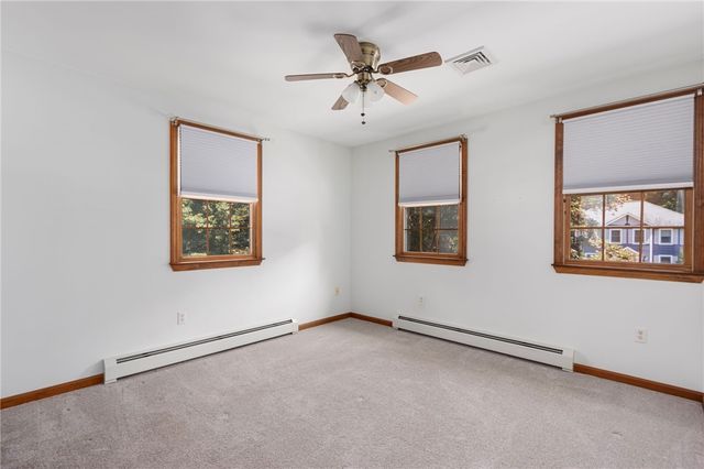 86 Wickham Road, North Kingstown, RI 02852