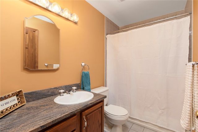 86 Wickham Road, North Kingstown, RI 02852