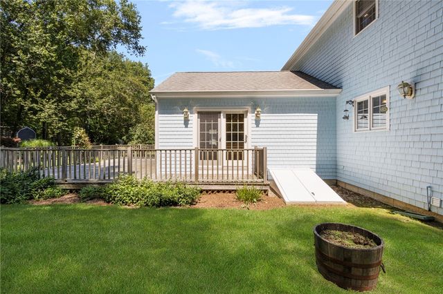 86 Wickham Road, North Kingstown, RI 02852