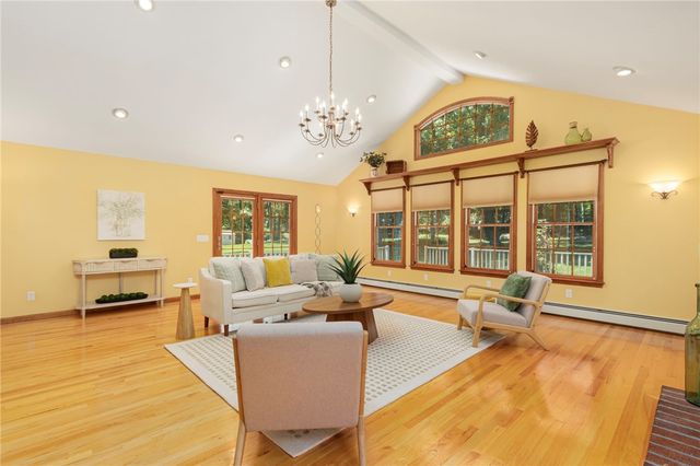 86 Wickham Road, North Kingstown, RI 02852
