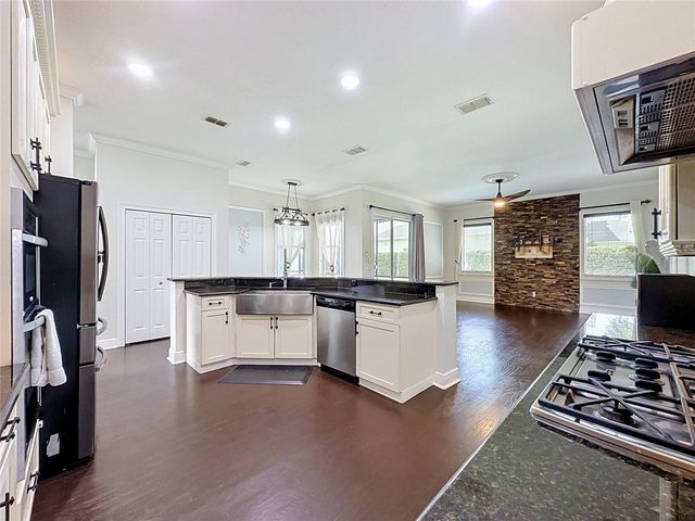 2705 KNIGHTSBRIDGE ROAD, Clermont, FL 34711
