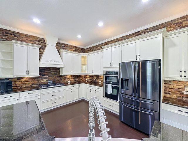2705 KNIGHTSBRIDGE ROAD, Clermont, FL 34711