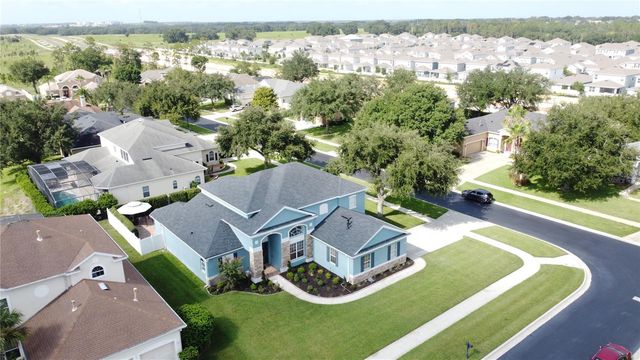 2705 KNIGHTSBRIDGE ROAD, Clermont, FL 34711