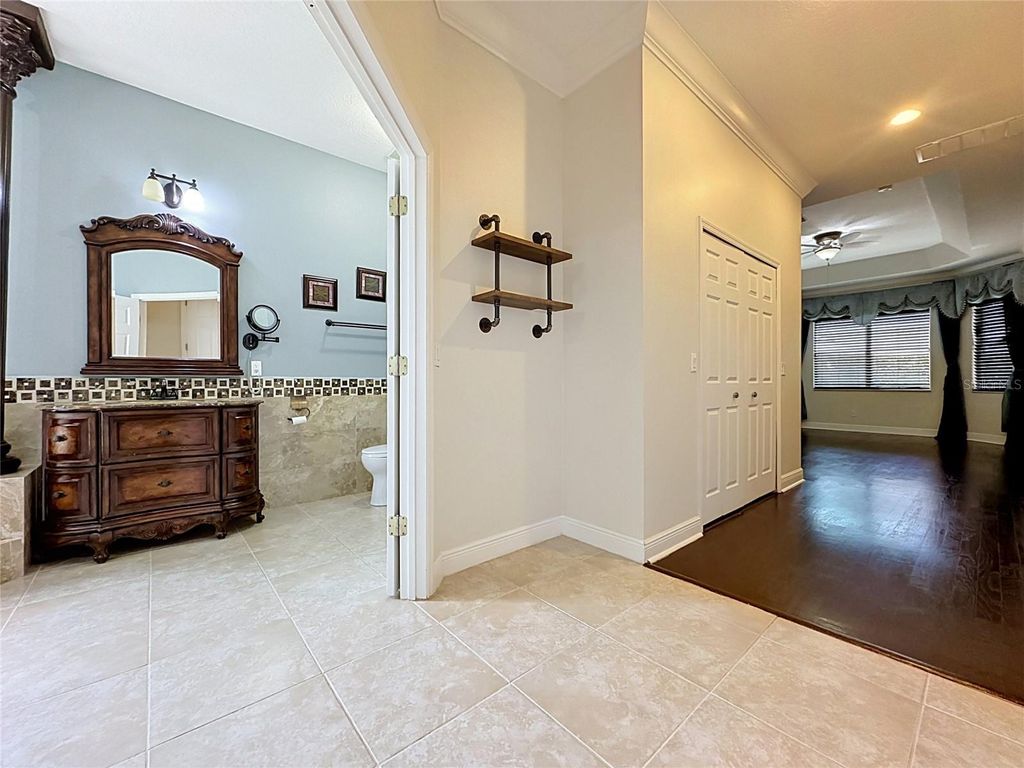 Image 26 of property listing at 2705 KNIGHTSBRIDGE ROAD, Clermont, FL 34711