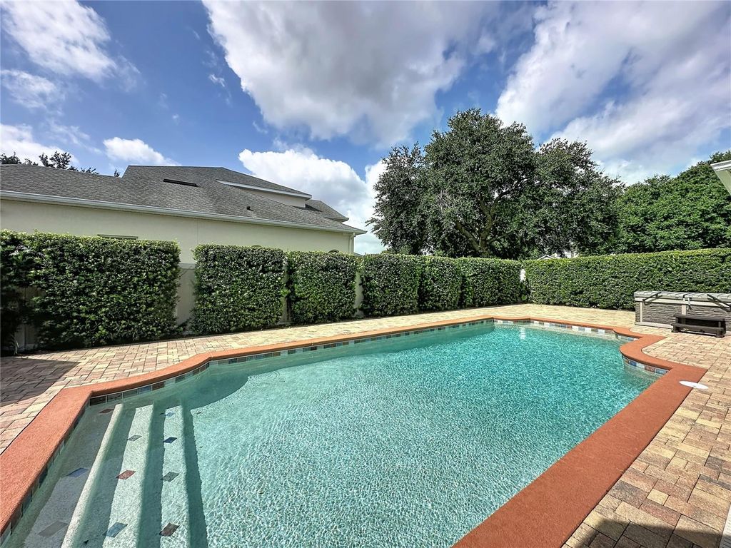 Image 41 of property listing at 2705 KNIGHTSBRIDGE ROAD, Clermont, FL 34711