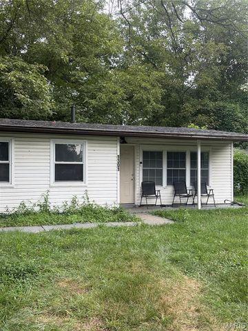 1301 Saint Zita Lane, Cahokia, IL 62206