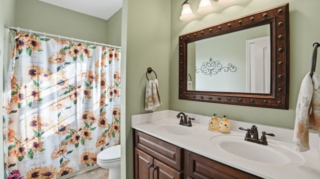 713 Washington Dr, Lebanon, TN 37087