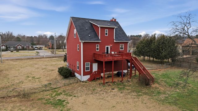 713 Washington Dr, Lebanon, TN 37087