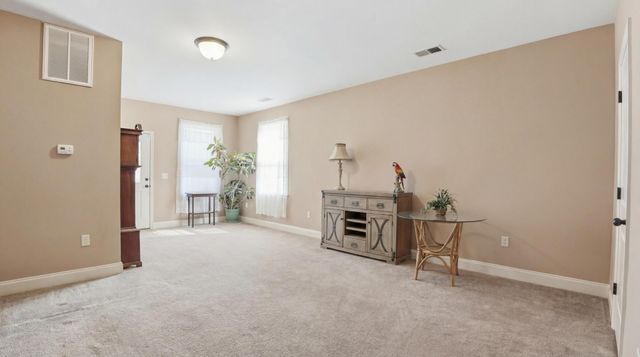 713 Washington Dr, Lebanon, TN 37087