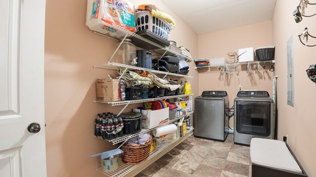 713 Washington Dr, Lebanon, TN 37087