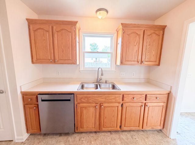 326 Gallop Ln, Springfield, TN 37172