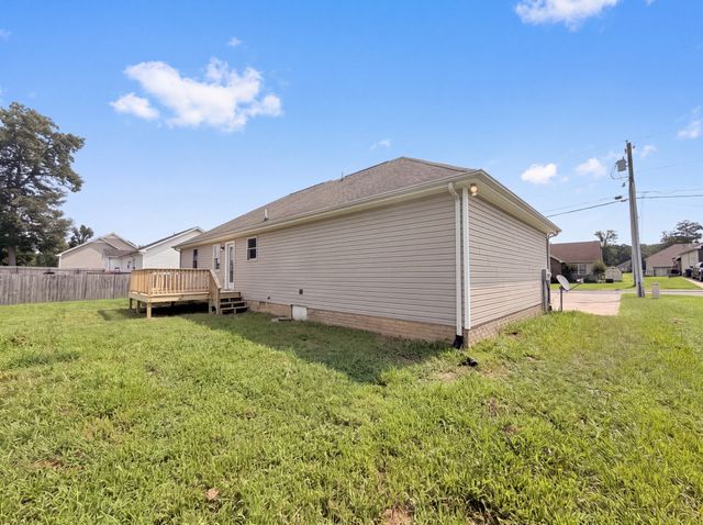 326 Gallop Ln, Springfield, TN 37172