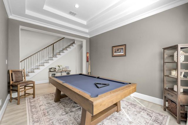 136 Sanderling Lane, Montgomery, TX 77316