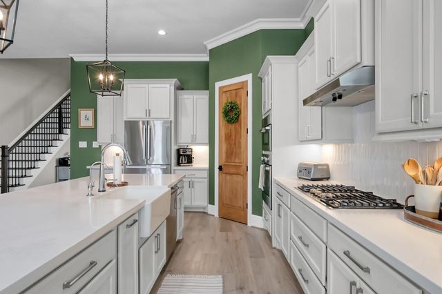 136 Sanderling Lane, Montgomery, TX 77316