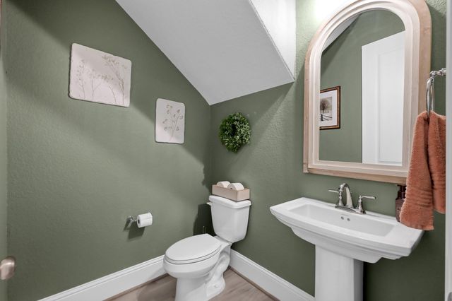 136 Sanderling Lane, Montgomery, TX 77316