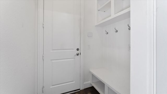 171 Del Monte Pines Drive, Montgomery, TX 77316
