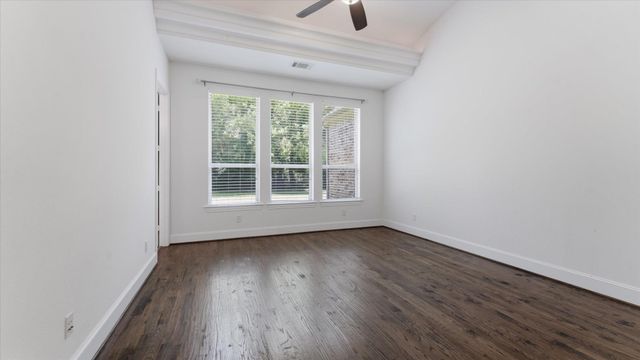 171 Del Monte Pines Drive, Montgomery, TX 77316