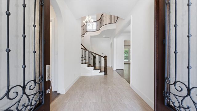 171 Del Monte Pines Drive, Montgomery, TX 77316
