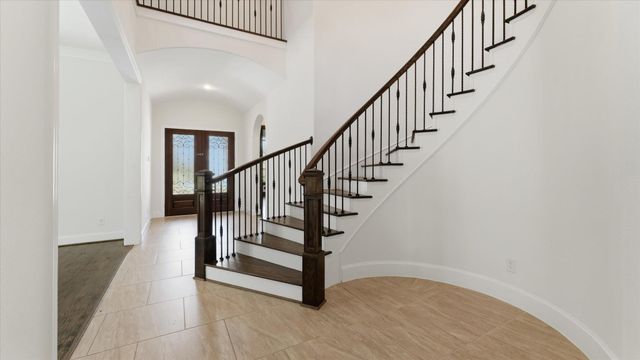 171 Del Monte Pines Drive, Montgomery, TX 77316