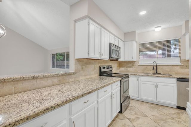 7431 Ridgeberry Drive, Houston, TX 77095