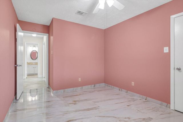 7431 Ridgeberry Drive, Houston, TX 77095