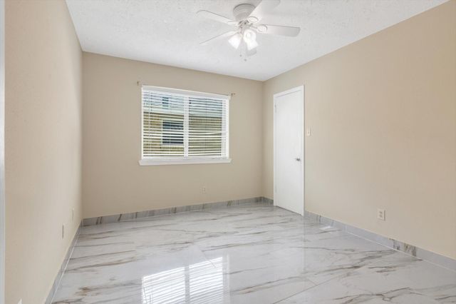 7431 Ridgeberry Drive, Houston, TX 77095