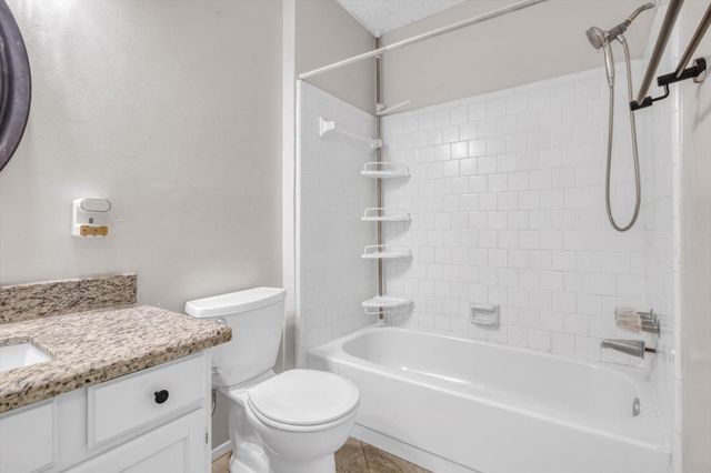 7431 Ridgeberry Drive, Houston, TX 77095