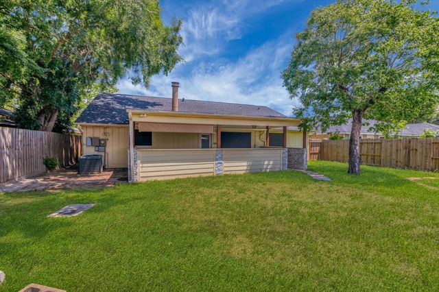 7431 Ridgeberry Drive, Houston, TX 77095
