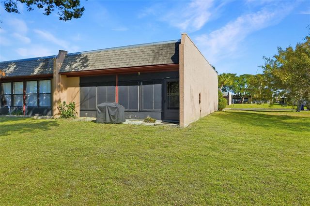 11203 PEMBRIDGE COURT 1, Port Richey, FL 34668