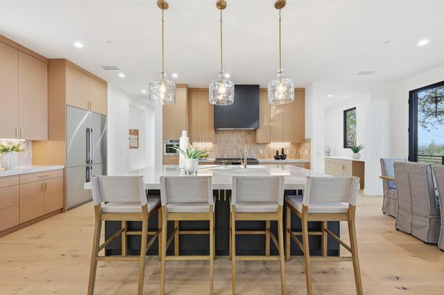 15050 Grand Knoll Dr, Meadow Vista, CA 95722