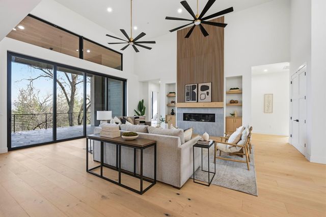 15050 Grand Knoll Dr, Meadow Vista, CA 95722