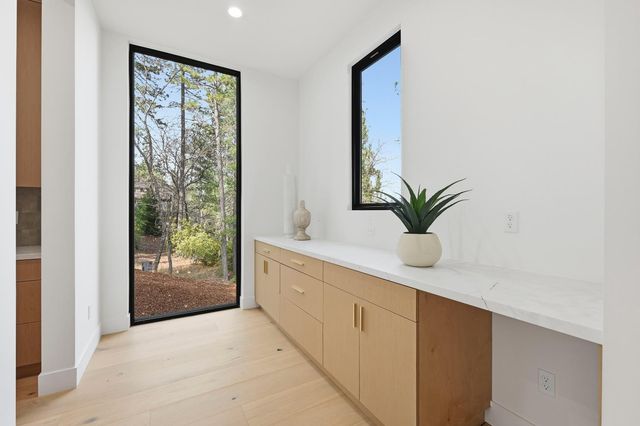 15050 Grand Knoll Dr, Meadow Vista, CA 95722