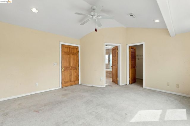 2008 Thompson Ln, El Sobrante, CA 94803