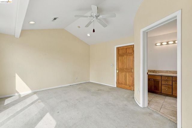 2008 Thompson Ln, El Sobrante, CA 94803