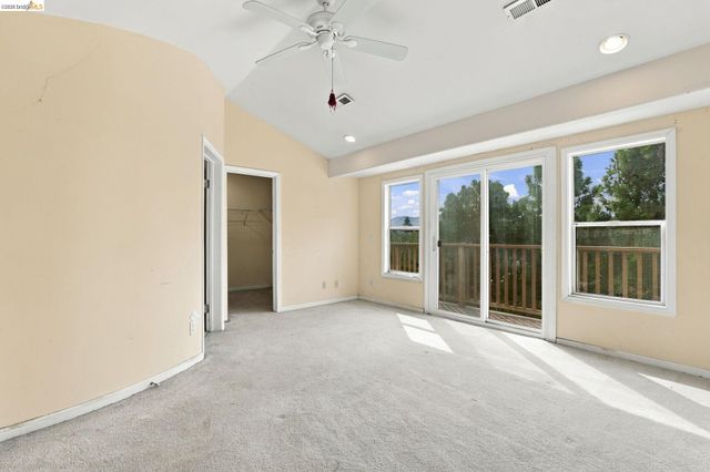 2008 Thompson Ln, El Sobrante, CA 94803