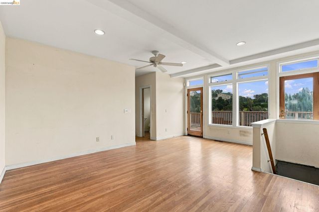 2008 Thompson Ln, El Sobrante, CA 94803