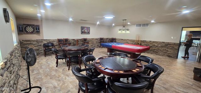 204 ALAN A DALE Lane, El Paso, TX 79924