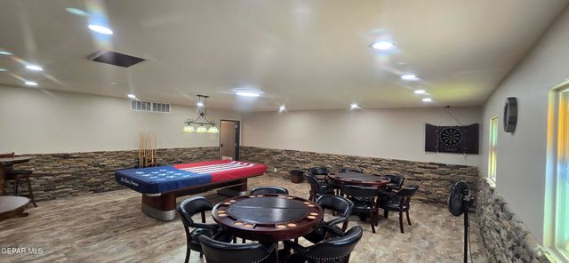 204 ALAN A DALE Lane, El Paso, TX 79924