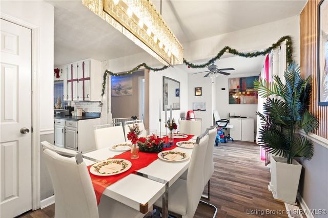 542 Kay Avenue, Sellersburg, IN 47172