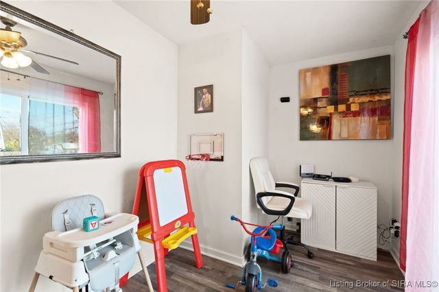 542 Kay Avenue, Sellersburg, IN 47172