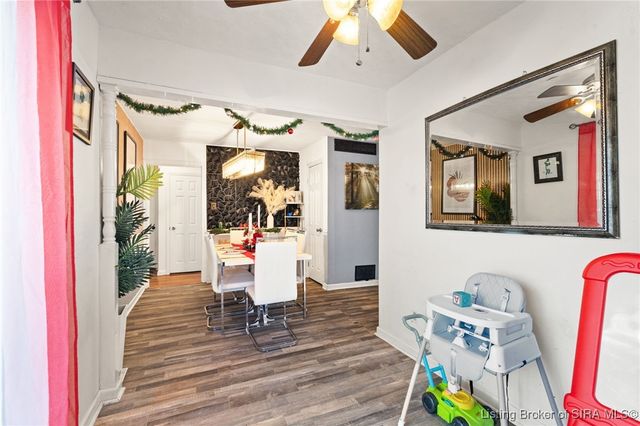 542 Kay Avenue, Sellersburg, IN 47172