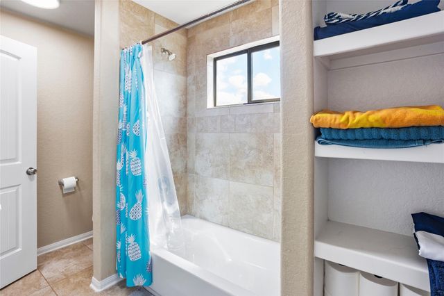 2906 Virginia Avenue, League City, TX 77573