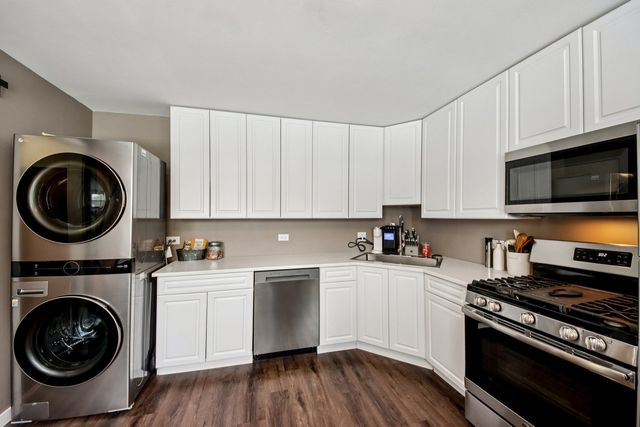 3107 Falcon Court, Rolling Meadows, IL 60008