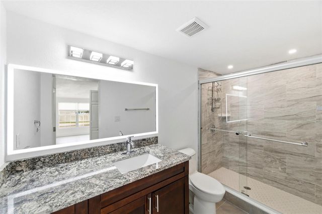 3325 W SHELL POINT ROAD, Ruskin, FL 33570