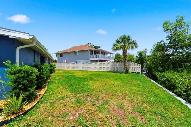 3325 W SHELL POINT ROAD, Ruskin, FL 33570