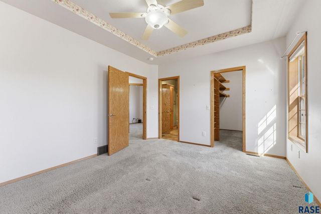 3400 S Alpine Ave Avenue, Sioux Falls, SD 57110