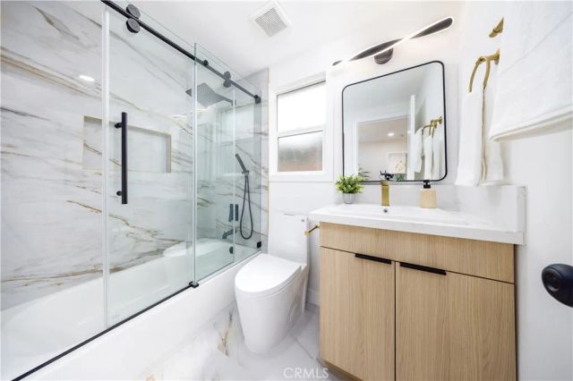329 W Whiting Avenue, Fullerton, CA 92832
